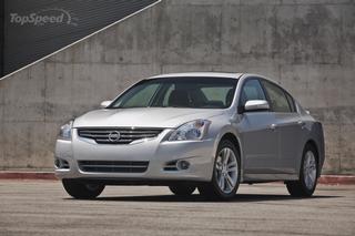 Новый 2010 Nissan Altima 3.5 SR