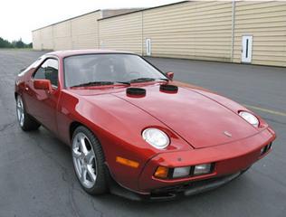 Porsche 928 с вертолетным двигателем выставили на eBay + видео